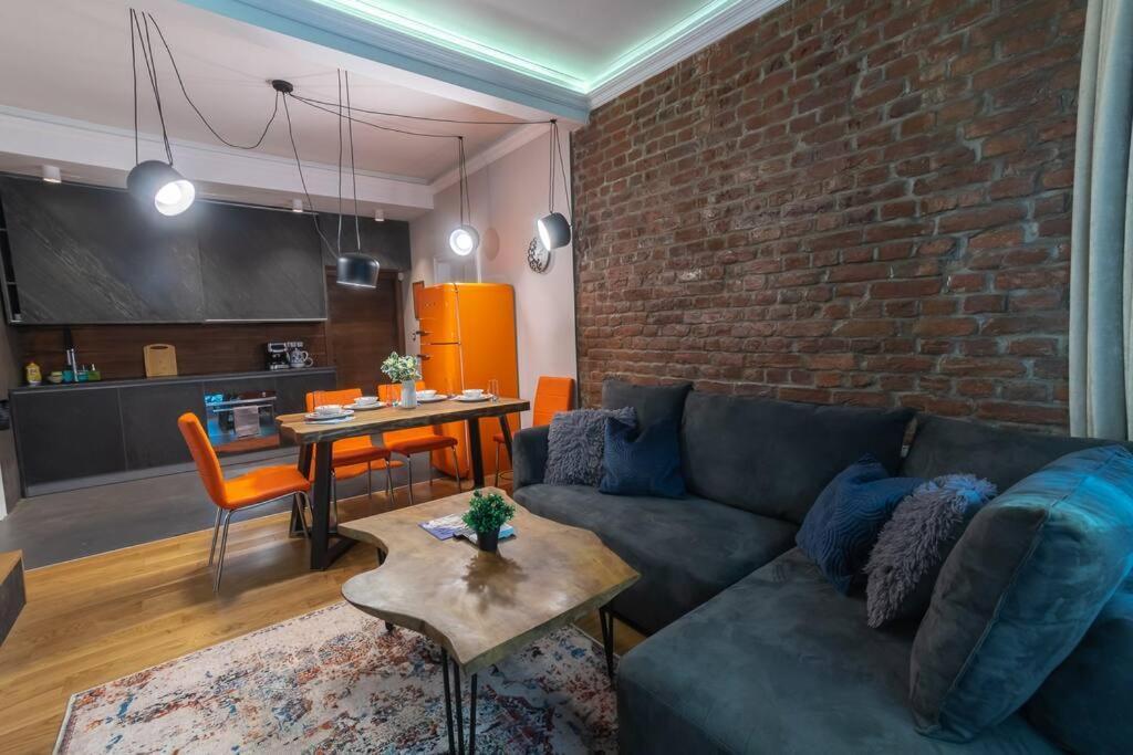Top Central Design, 2 Bedroom, Ndk, Free Secured Parking Sofia Exterior photo